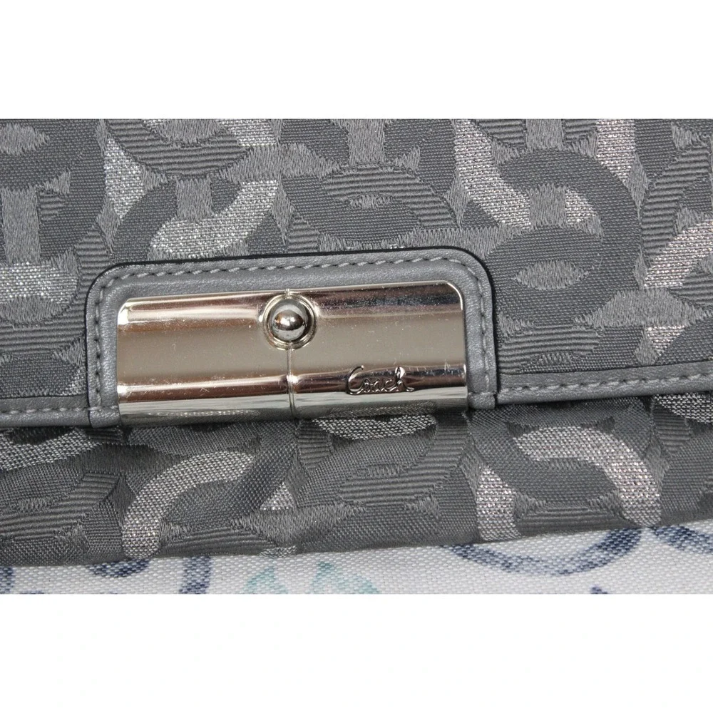 Coach Signature C Monogram Wristlet Clutch Gray Silver Metallic Leather Trim‎